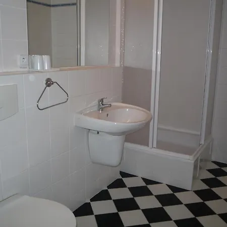 Hotel Paradis 3*