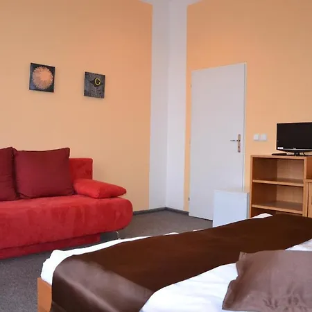 Hotel Paradis 3*